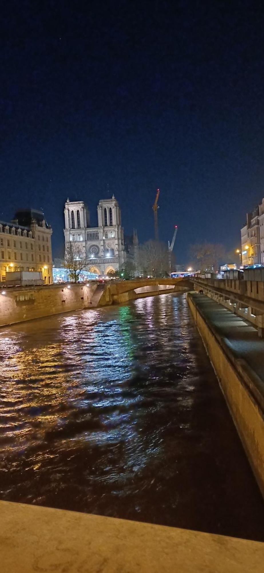 Metro - Sac A Dos - Dodo Chez Leontine 2 Ch Parking Wifi Fo Villa Colombes  Exterior photo