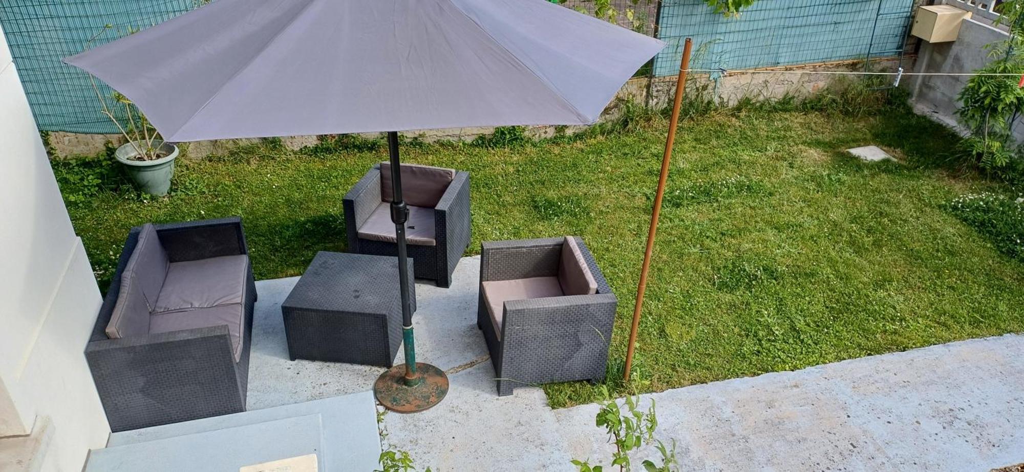 Metro - Sac A Dos - Dodo Chez Leontine 2 Ch Parking Wifi Fo Villa Colombes  Exterior photo